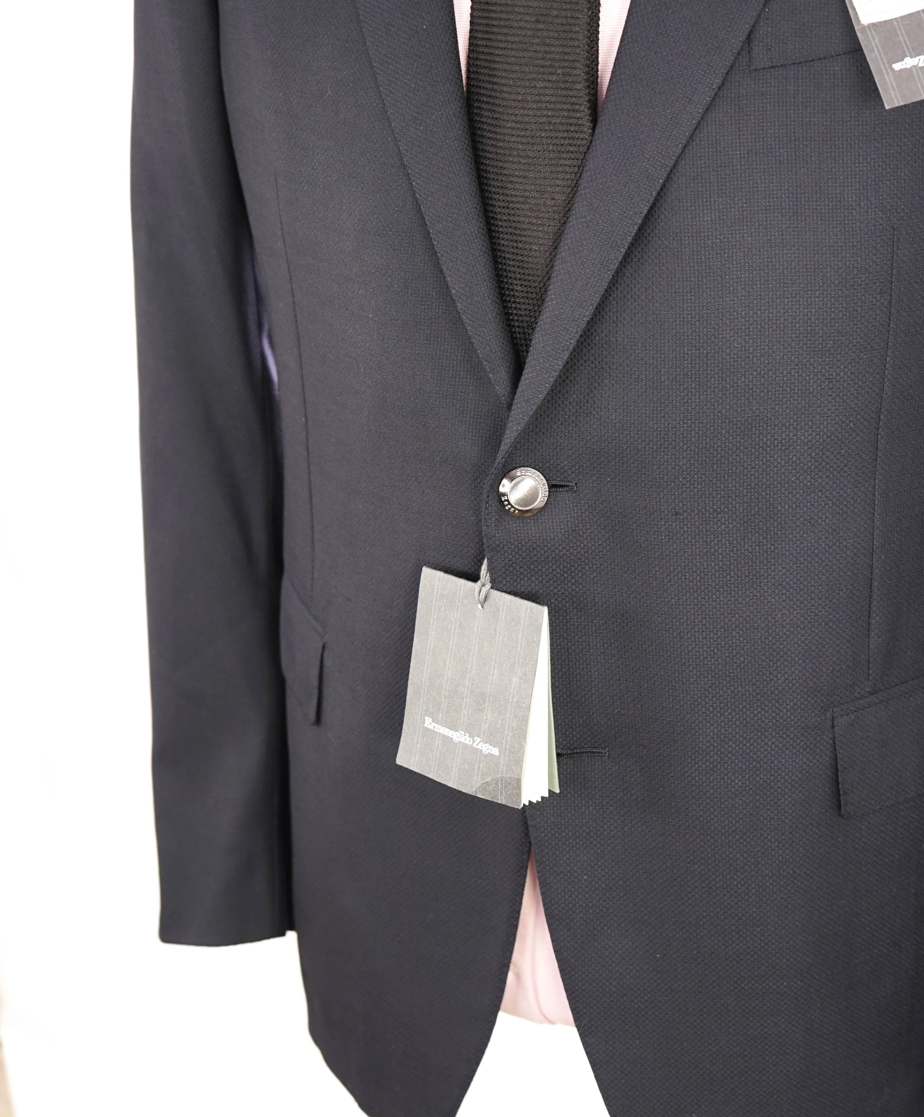 $3,295 ERMENEGILDO ZEGNA - "TROFEO COMFORT" Navy Blazer - 44R