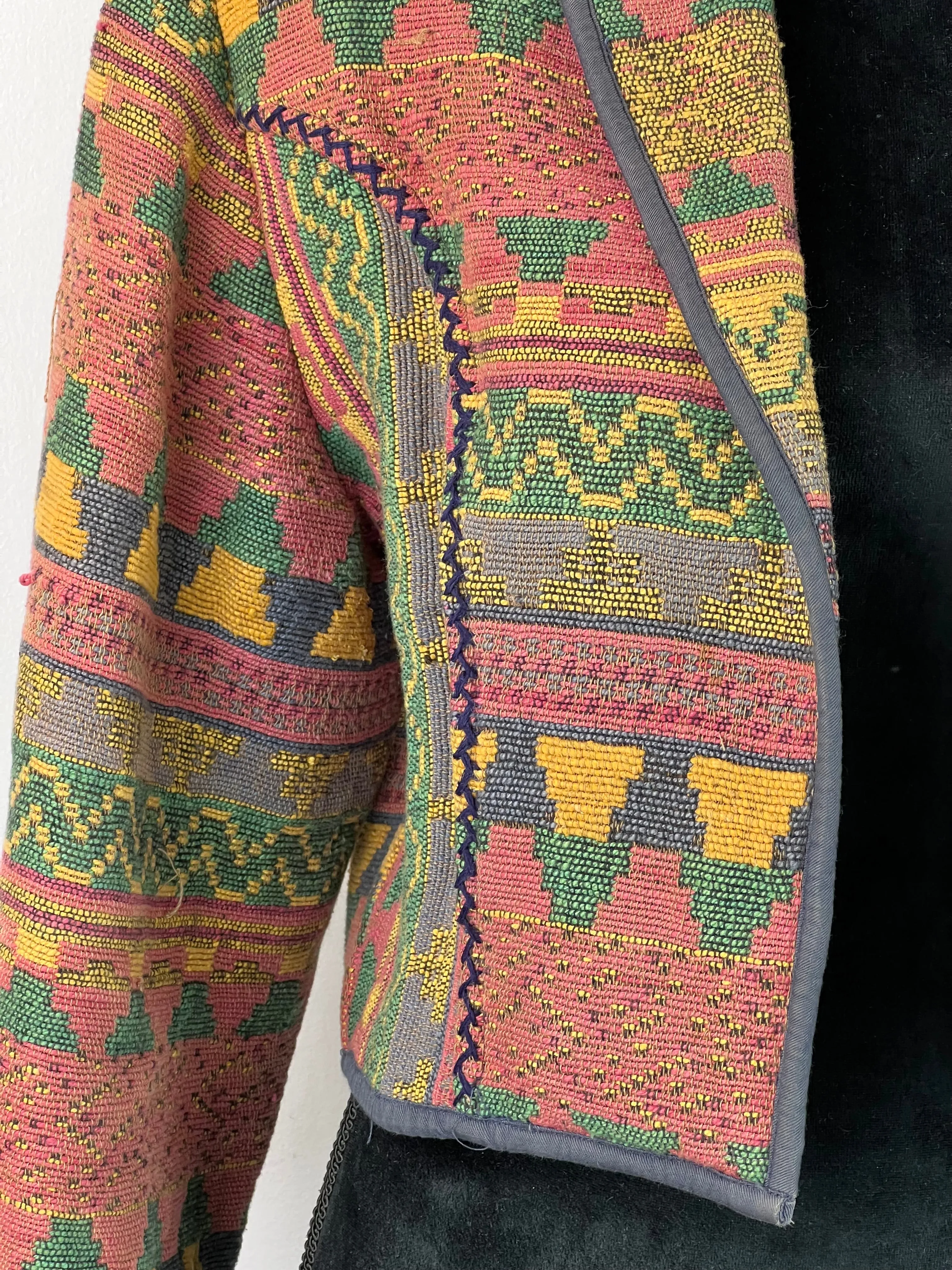 90s Tapestry Cropped Jacket - AU12-14