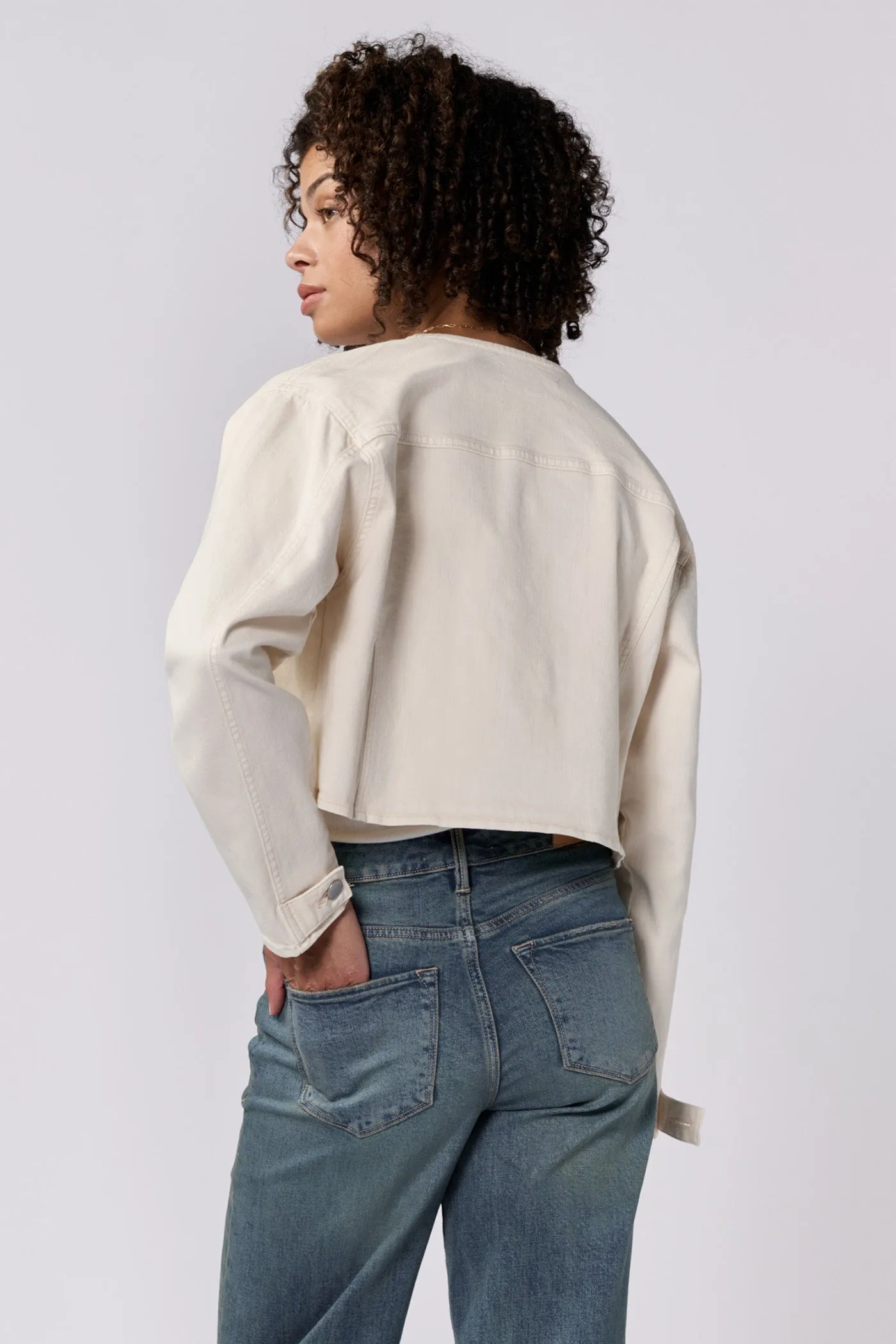 CELLY LONG SLEEVE CROPPED CLEAN HEM JACKET WHEAT