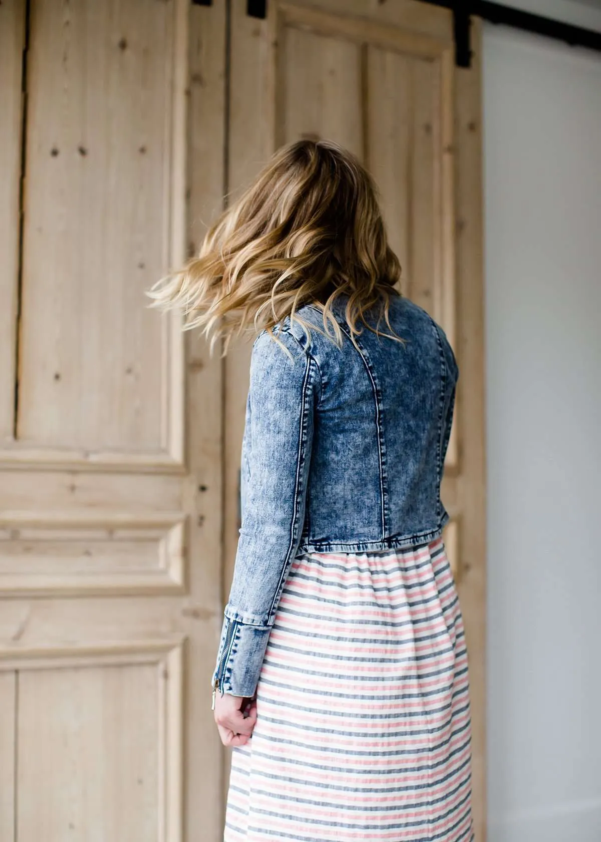 Classic Cropped Denim Jacket