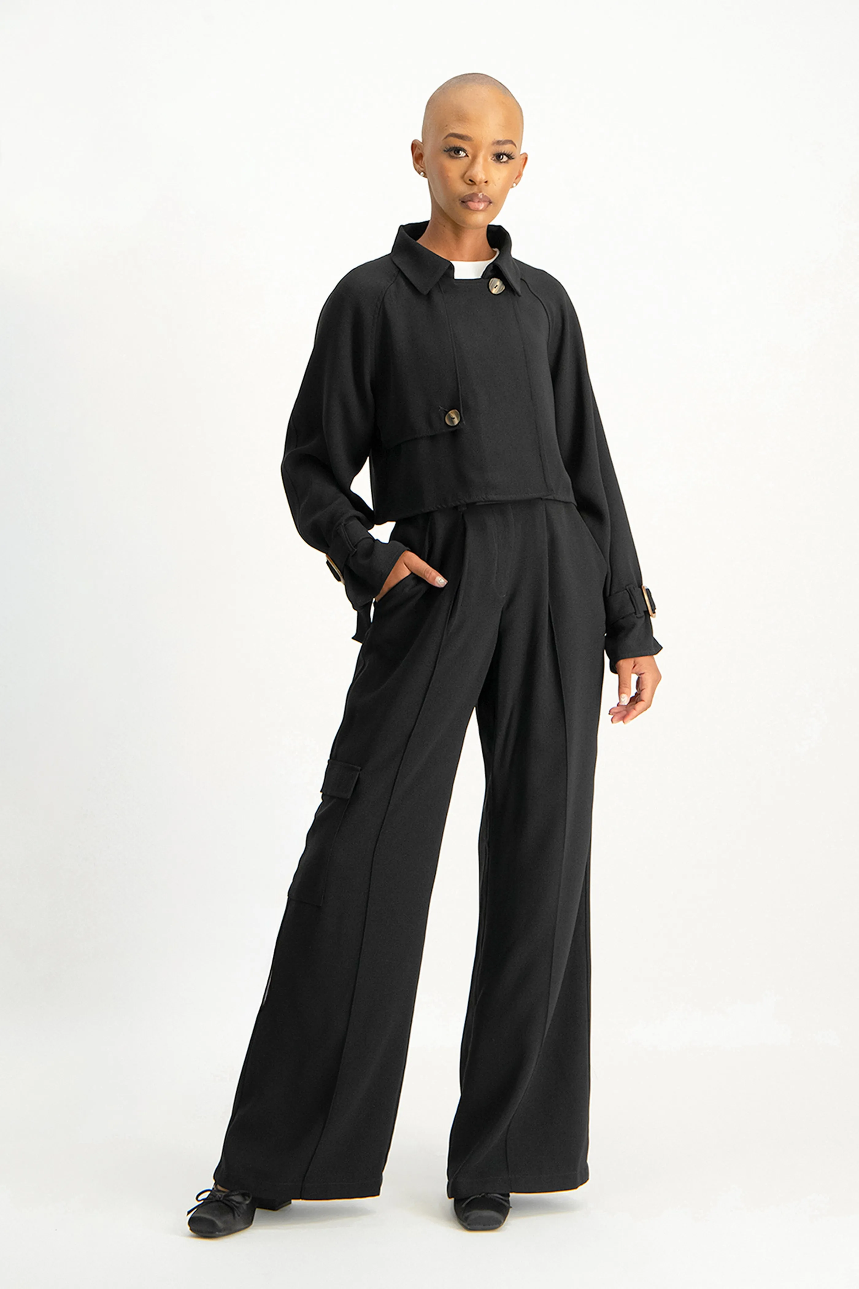 Lana Cropped Suit Jacket - Black