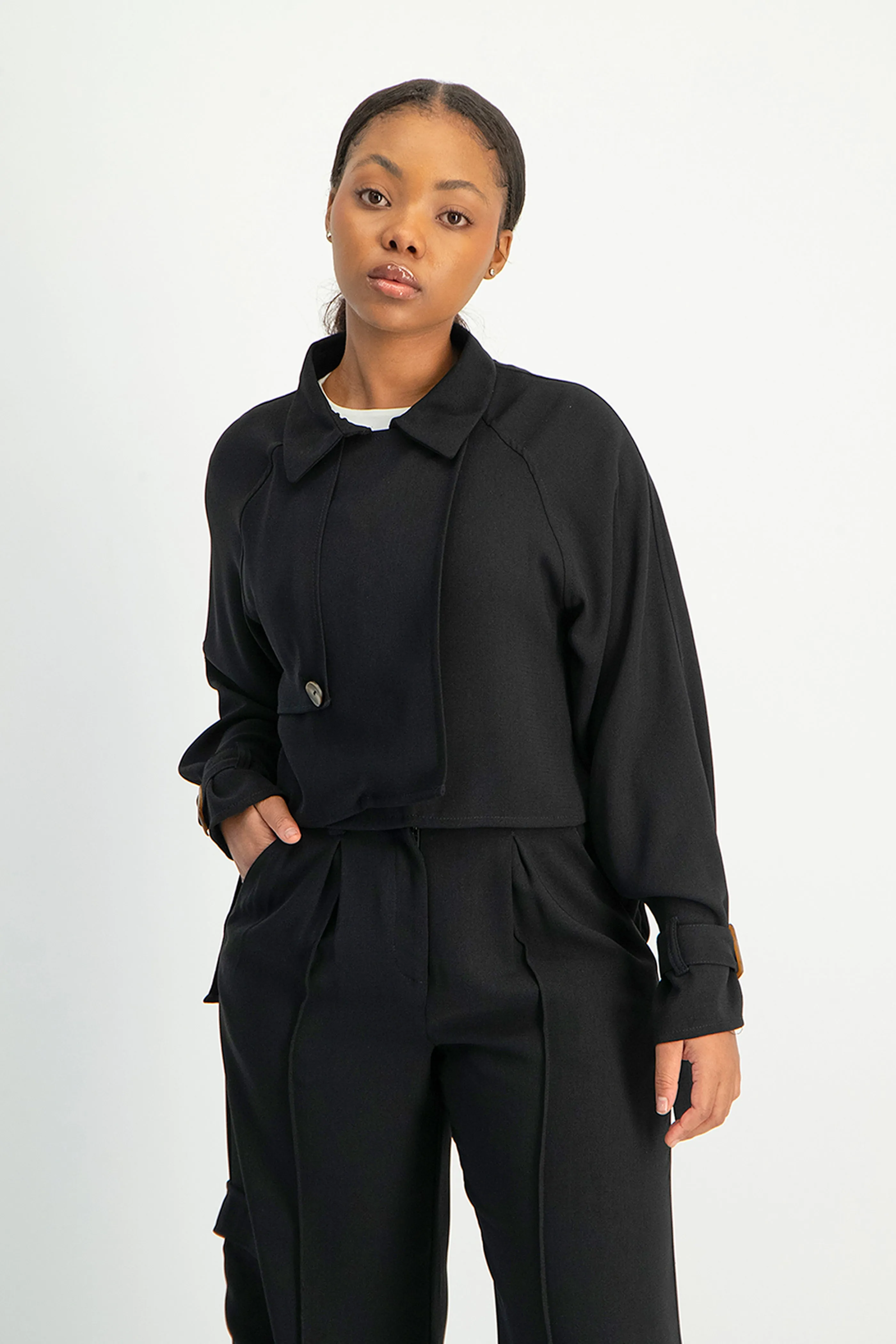 Lana Cropped Suit Jacket - Black