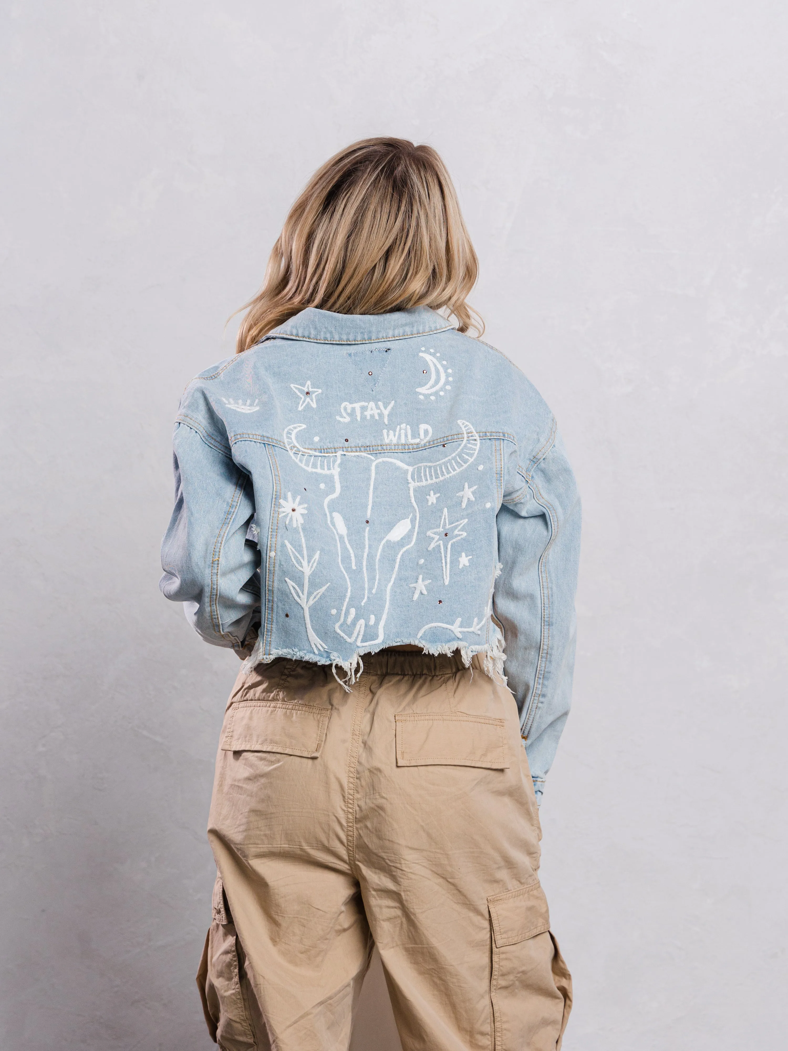 STAY WILD Crop Denim Jacket