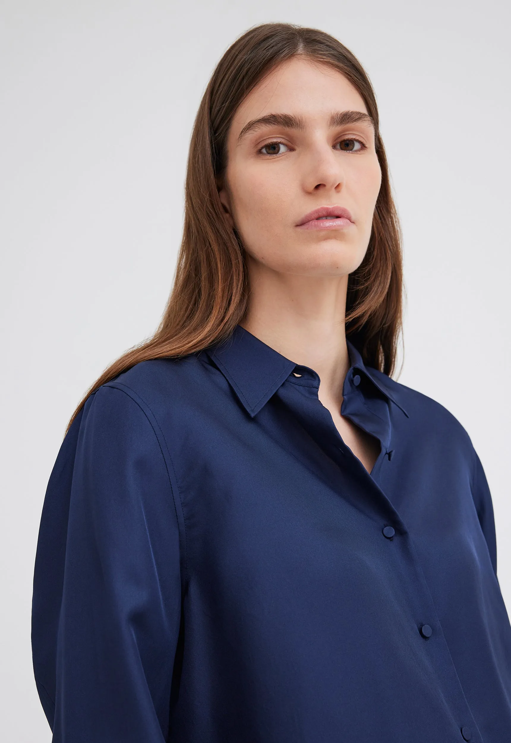 Talo Silk Shirt in Skipper Blue