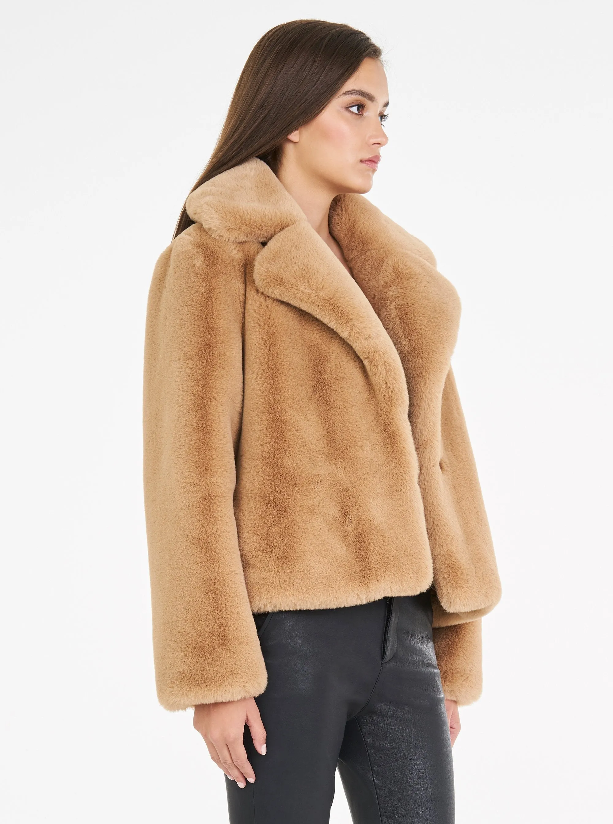 Teddy Luxe Short Jacket- Camel