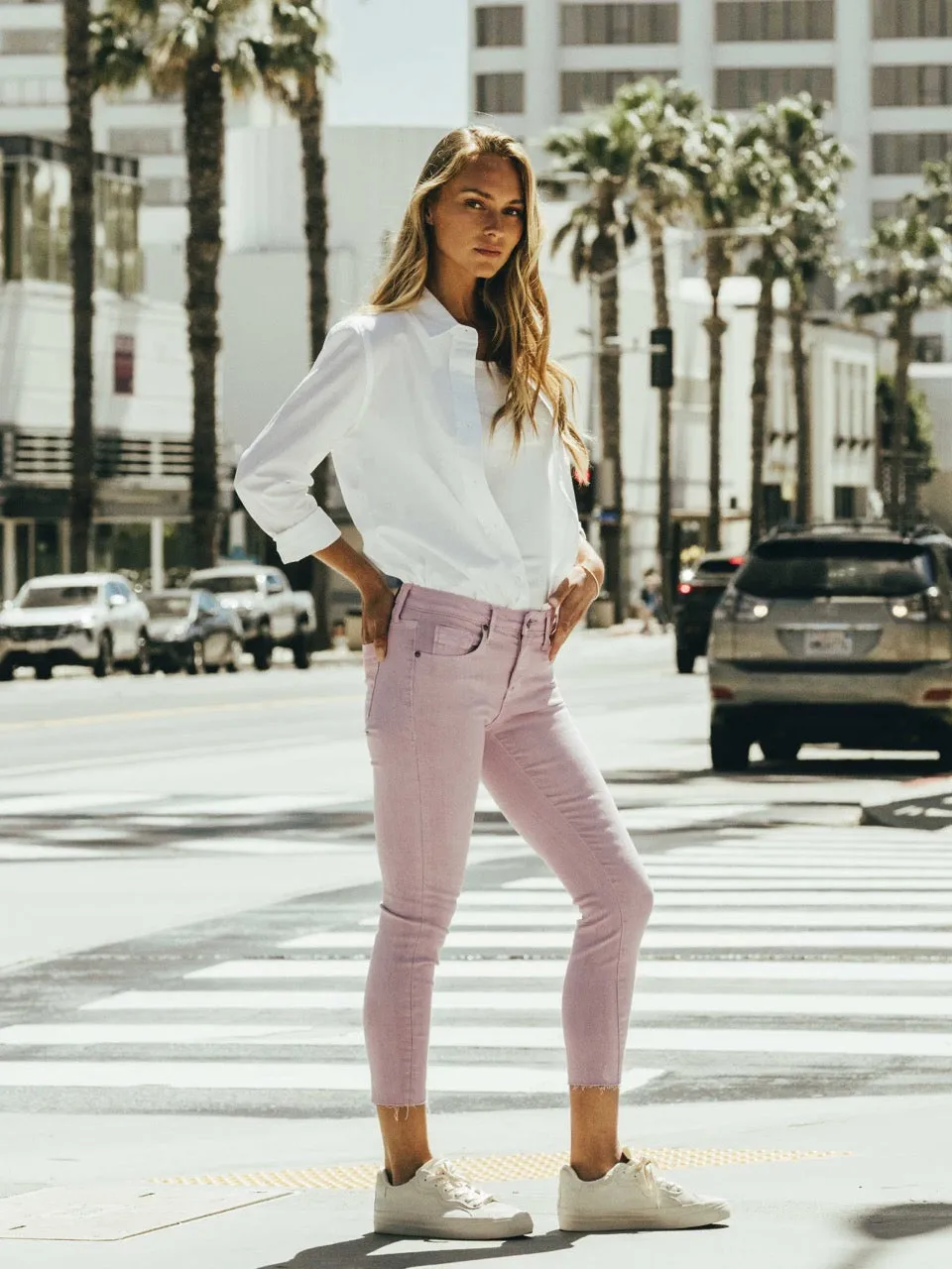 Twisted Seam Skinny Crop w/Raw Hem in Lilac