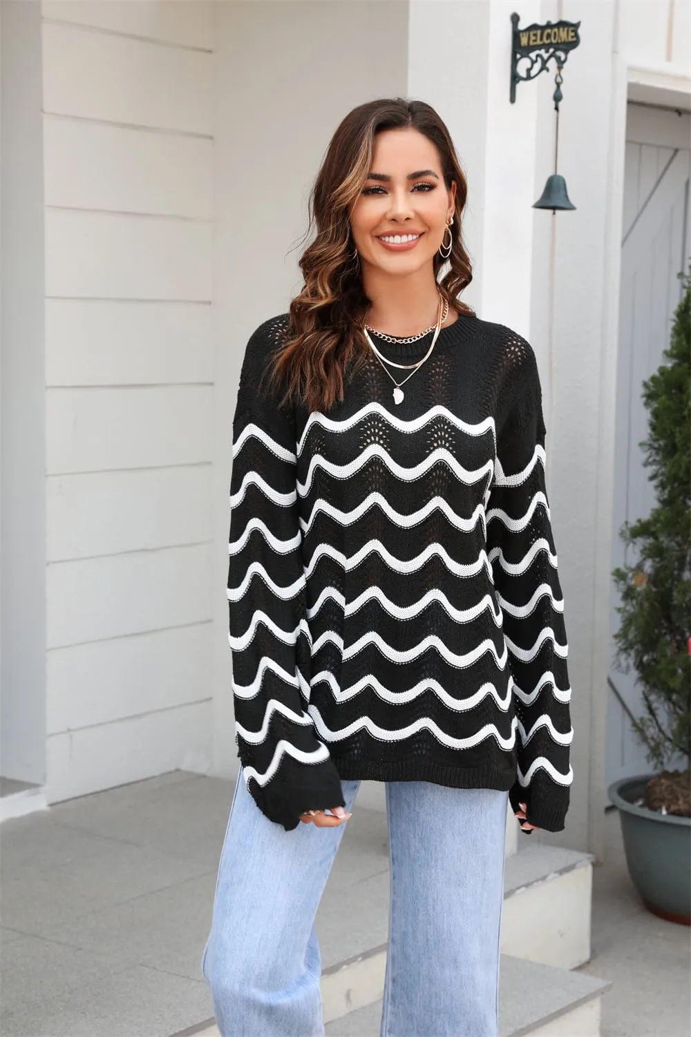 Wave Pattern Round Neck Sweater