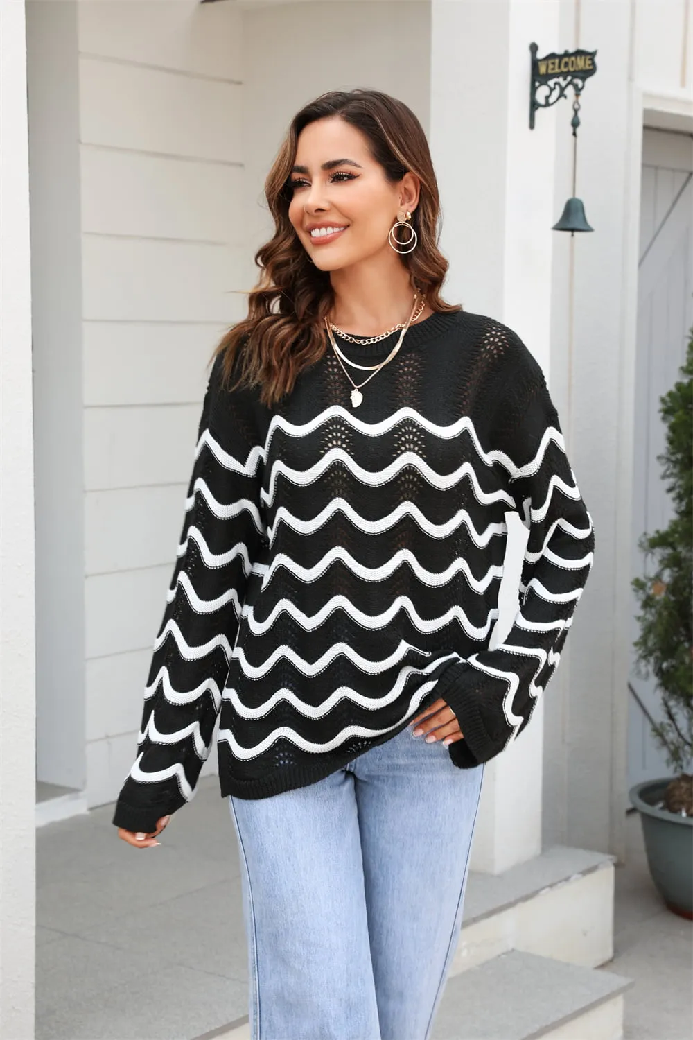 Wave Pattern Round Neck Sweater